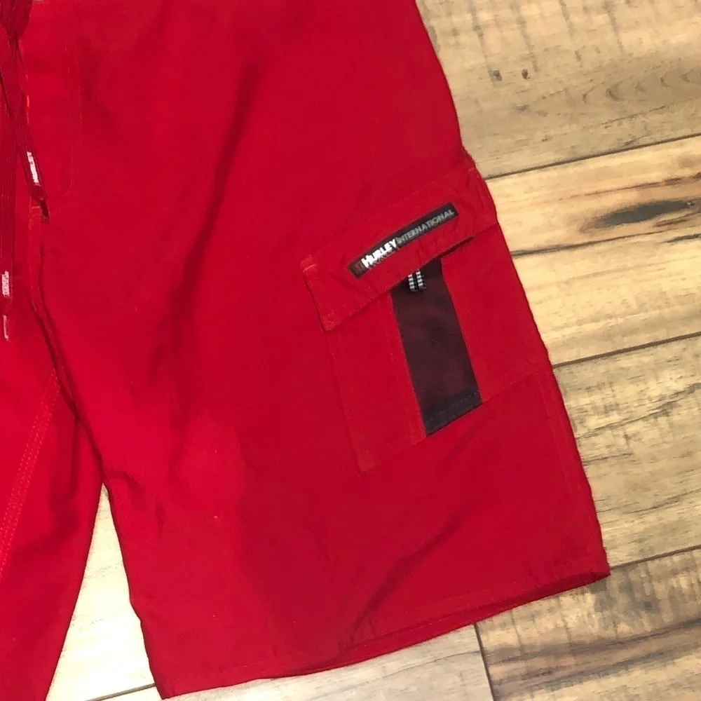Hurley red board